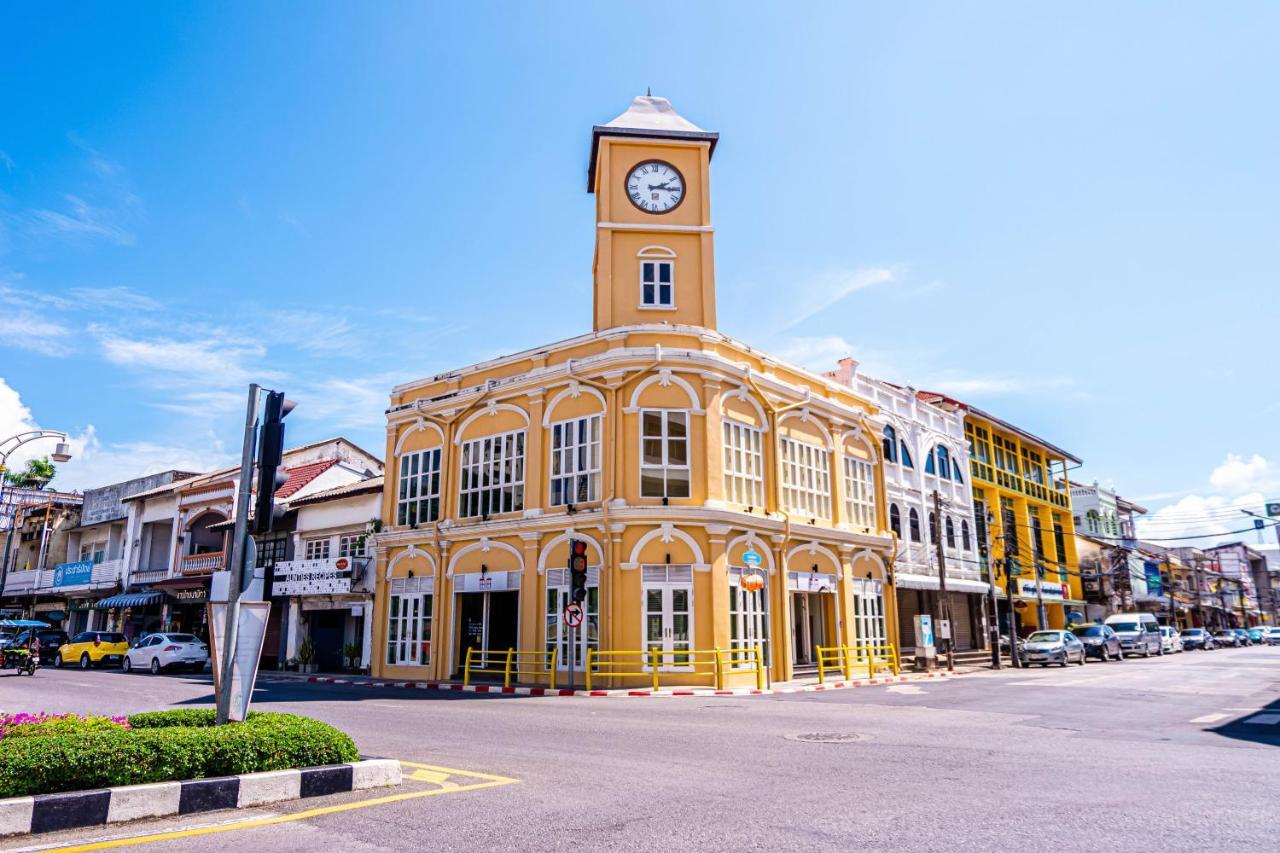 Ai Phuket Hostel Bagian luar foto